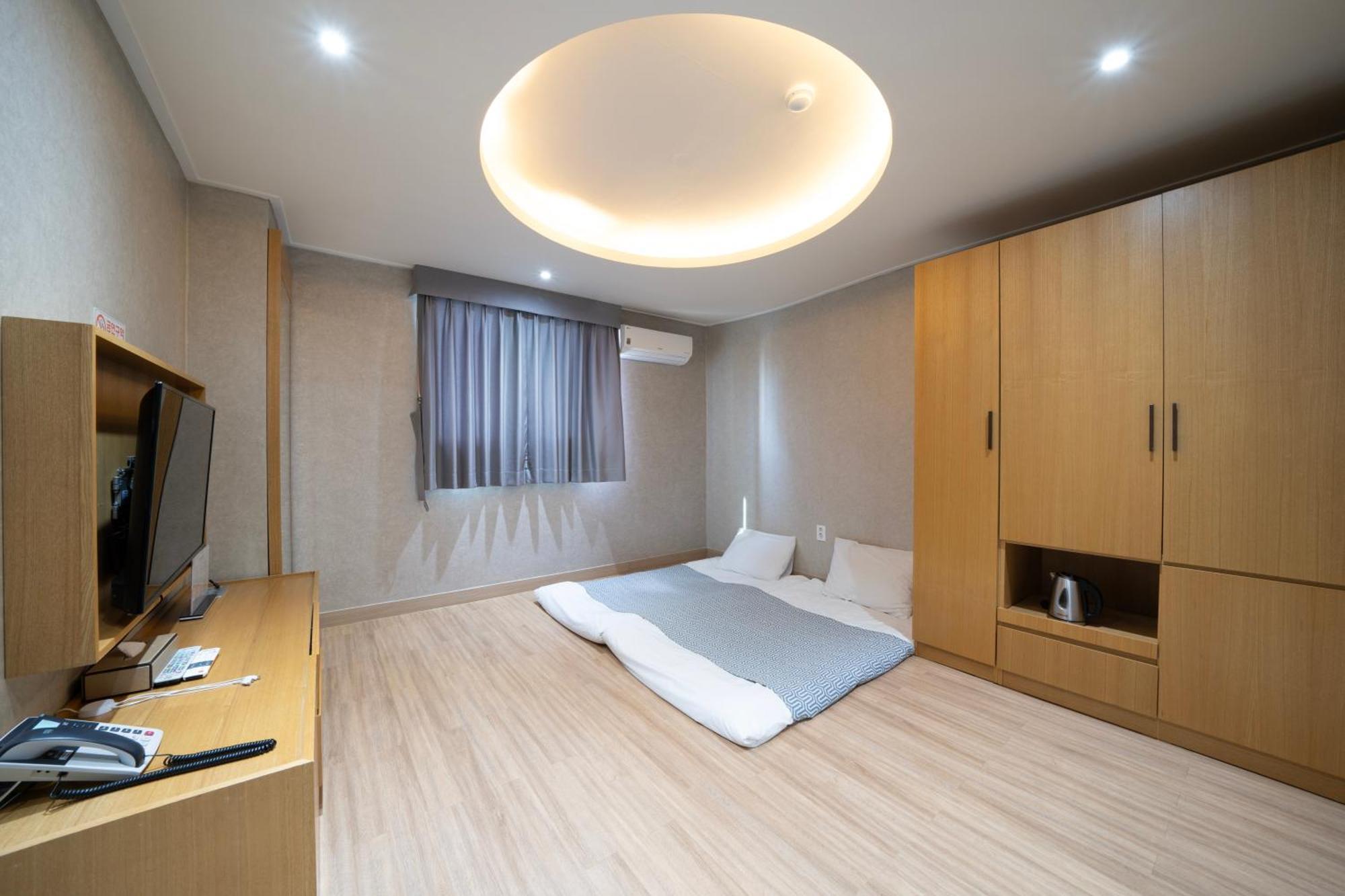 I-Check Hyunjin Hotel Donghae Exterior foto